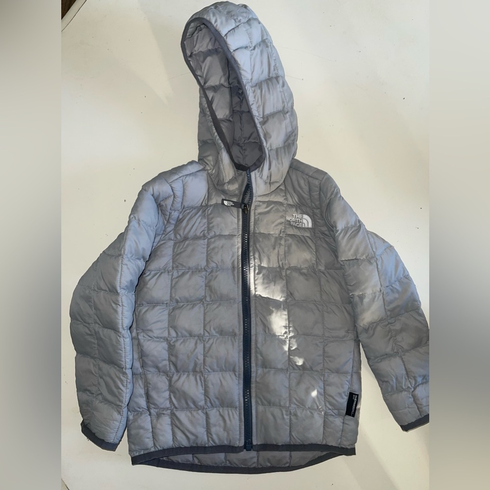 The North Face Thermoball toddler Size 4T